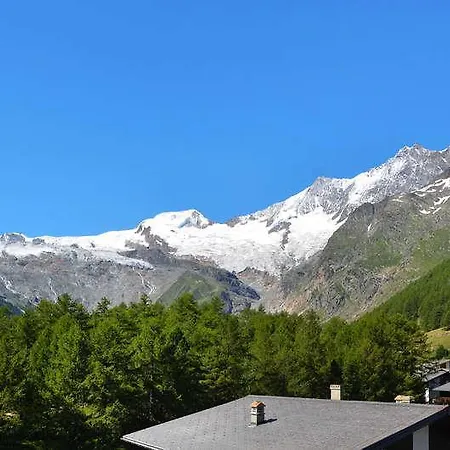 Chalet Venetz 萨斯费